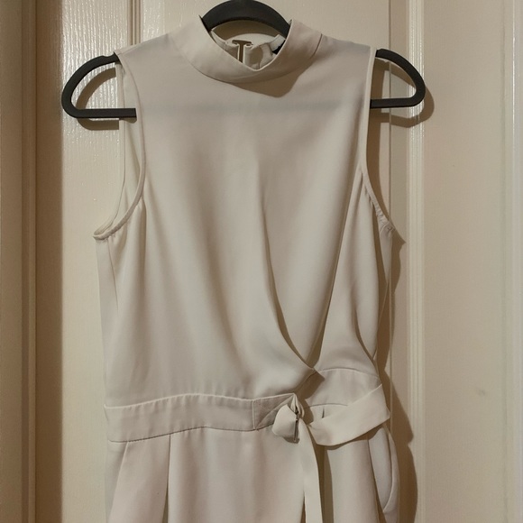 Topshop Romper ⭐️⭐️GET THIS FREE WITH PURCHASE 50$🆙⭐️⭐️ - Picture 5 of 6